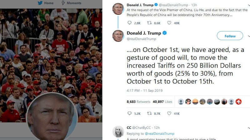 特朗普在社交媒体表示,因应中国副总理刘鹤请求,加上10月1日是中国70周年国庆,为了展示善意,将原订当天开始,2500亿美元中国货关稅稅率由25%升至30%的决定,押后半个月至10月15日才执行。(推特图片)